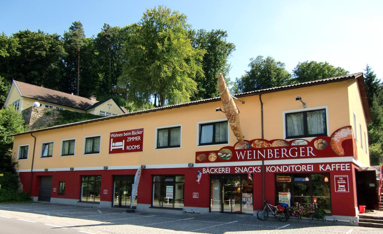 Bed and Breakfast Wohnen beim Bäcker Weinberger Ybbs an der Donau Exterior foto